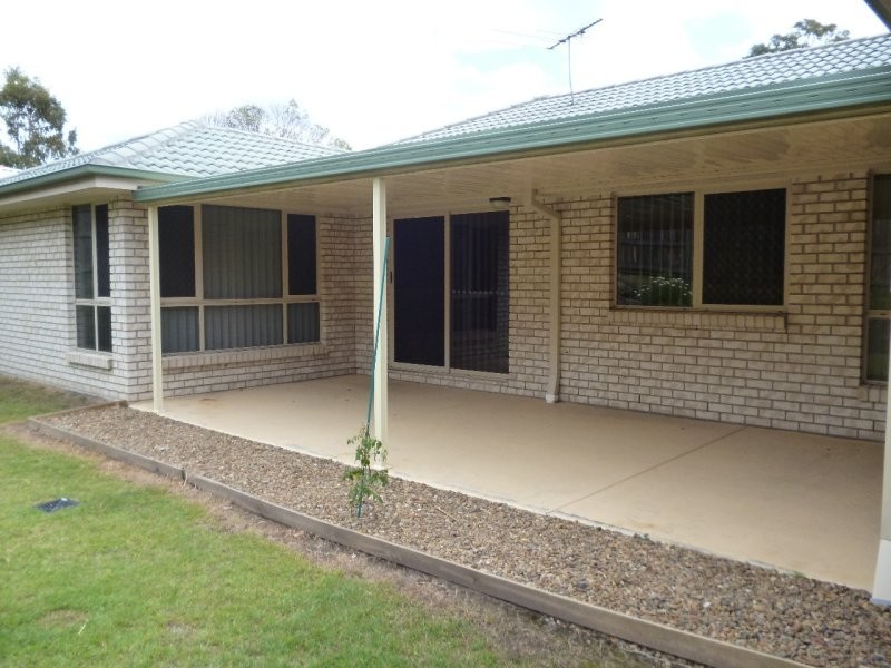 44 Lagoon Crescent, Bellbowrie QLD 4070