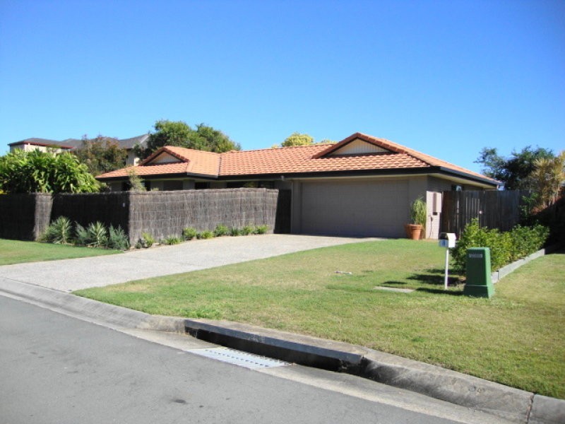 8 Haase Place, Bellbowrie QLD 4070