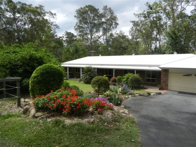 49 Sugars Road, Bellbowrie QLD 4070
