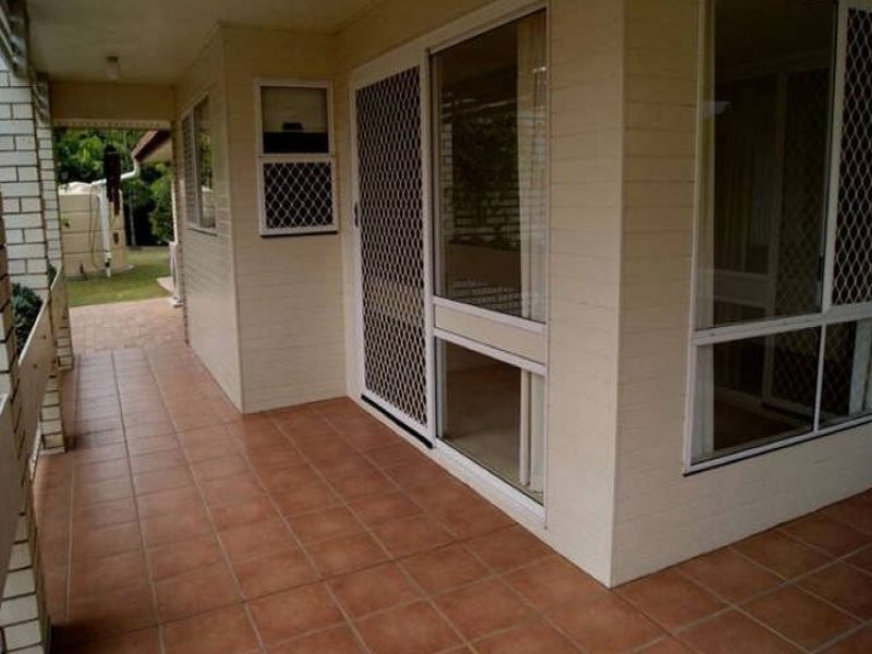 21 Mazzard Street, Bellbowrie QLD 4070