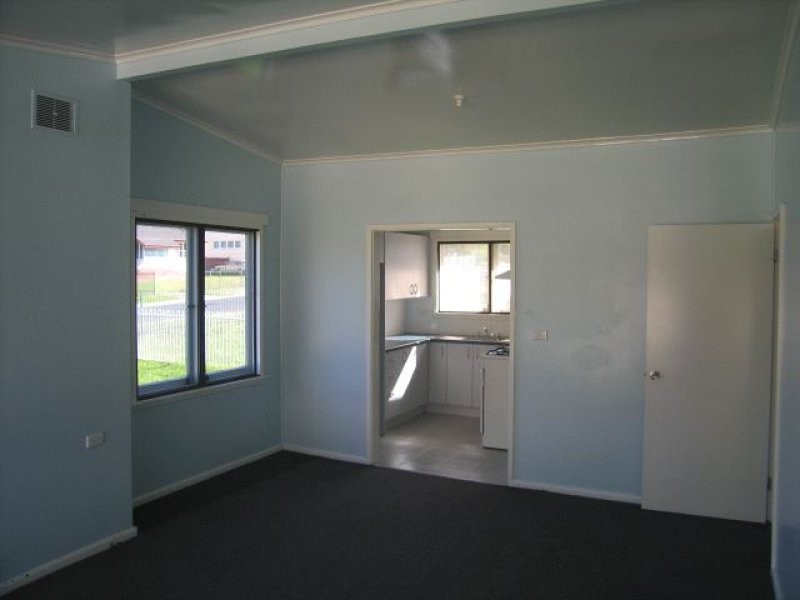 27 Quickmatch Street, Nowra NSW 2541