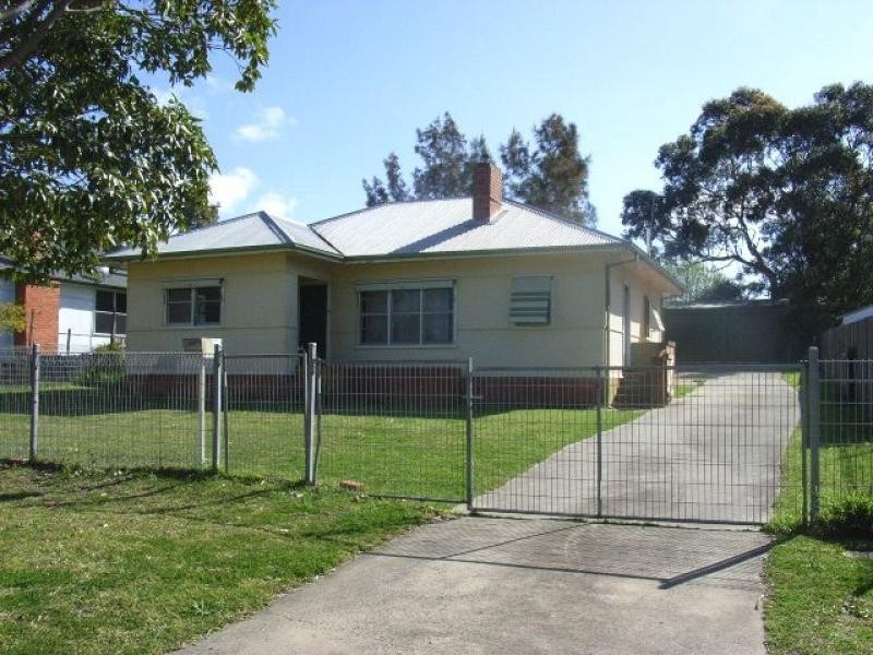 145 Shoalhaven Street, Nowra NSW 2541