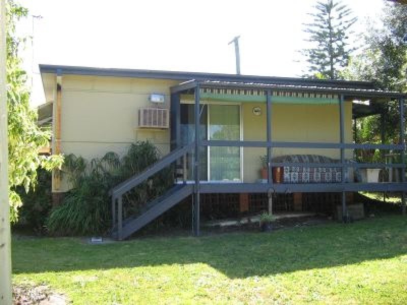 28 Tarawal Street, Bomaderry NSW 2541