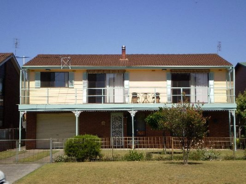 64 Adelaide Street, Greenwell Point NSW 2540