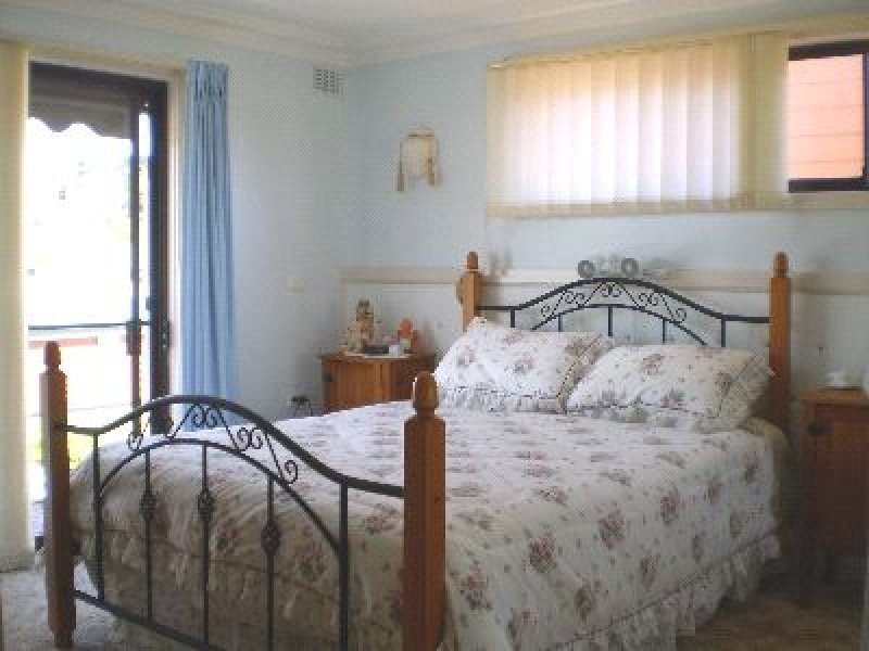 64 Adelaide Street, Greenwell Point NSW 2540