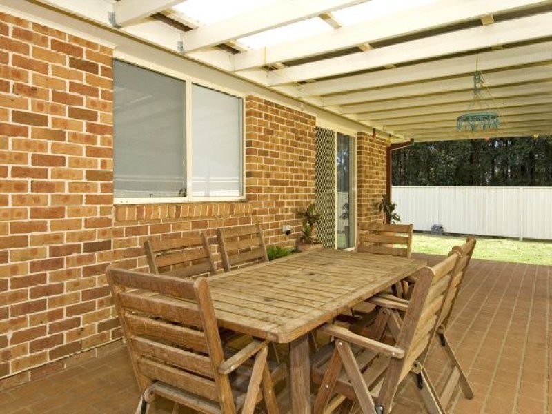 51 Gardenia Crescent, Bomaderry NSW 2541