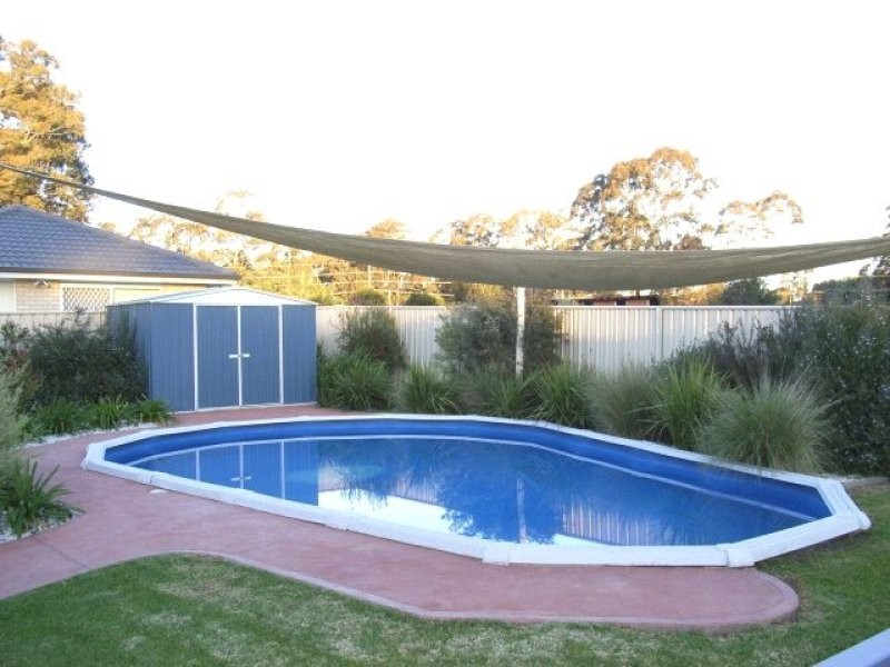 24 Lightwood Drive, West Nowra NSW 2541