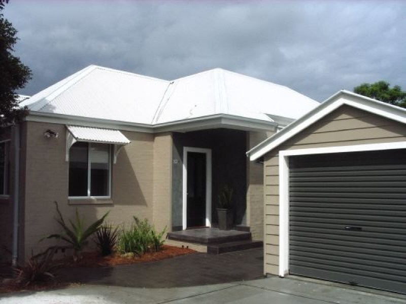 12a Bunberra Street, Bomaderry NSW 2541
