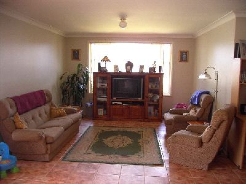 1 Golden Grove, Worrigee NSW 2540