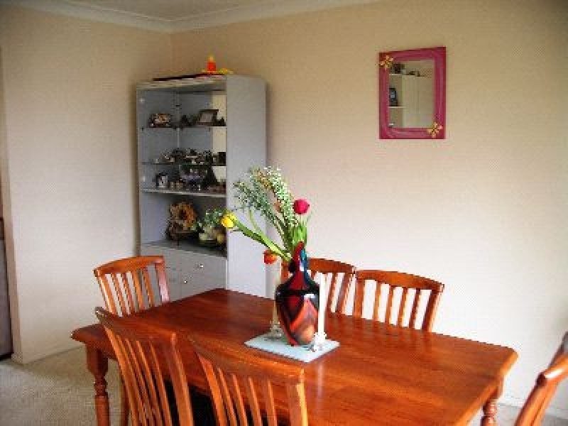 4 Plato Crescent, Worrigee NSW 2540