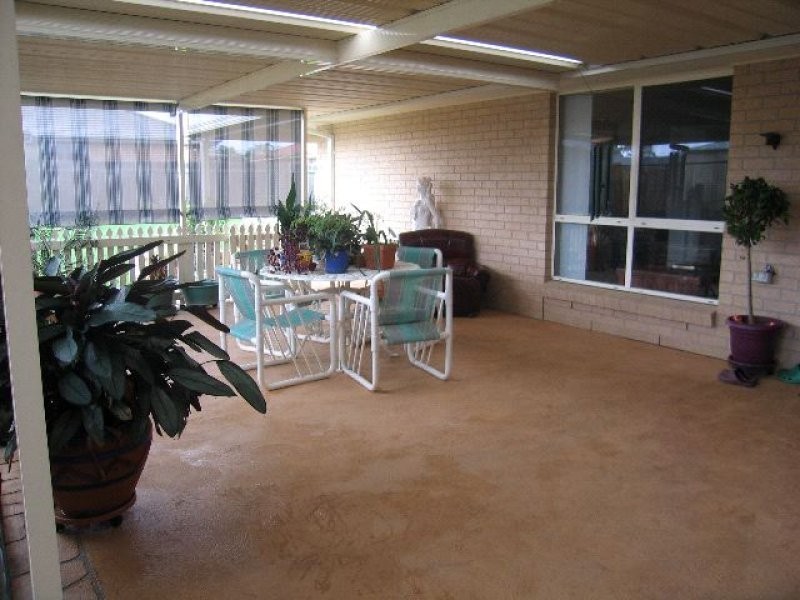 10 Eucalyptus Avenue, Worrigee NSW 2540