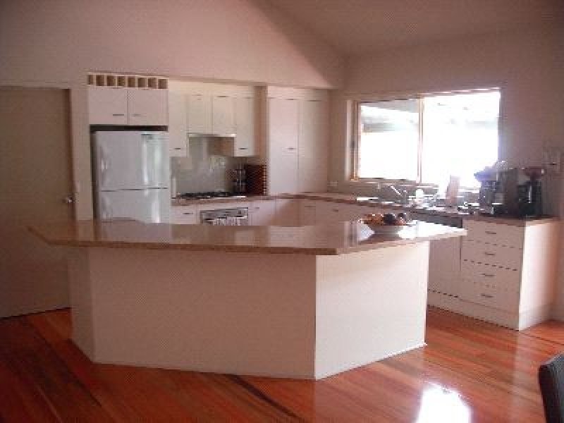 4 Jarara Place, Tapitallee NSW 2540