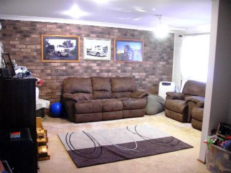 433 Princes Highway, Bomaderry NSW 2541