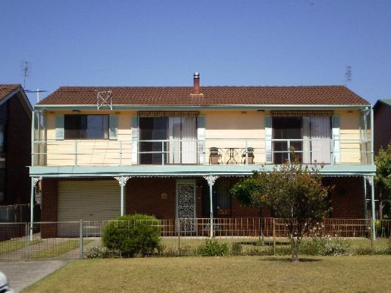 64 Adelaide Street, Greenwell Point NSW 2540