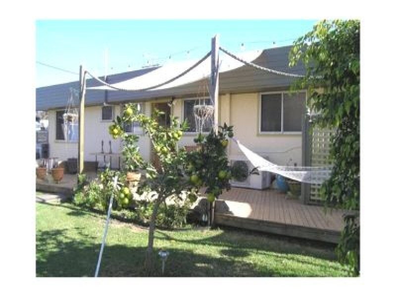 22 West Street, Greenwell Point NSW 2540