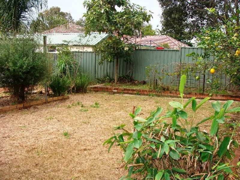 469 Princes Highway, Bomaderry NSW 2541