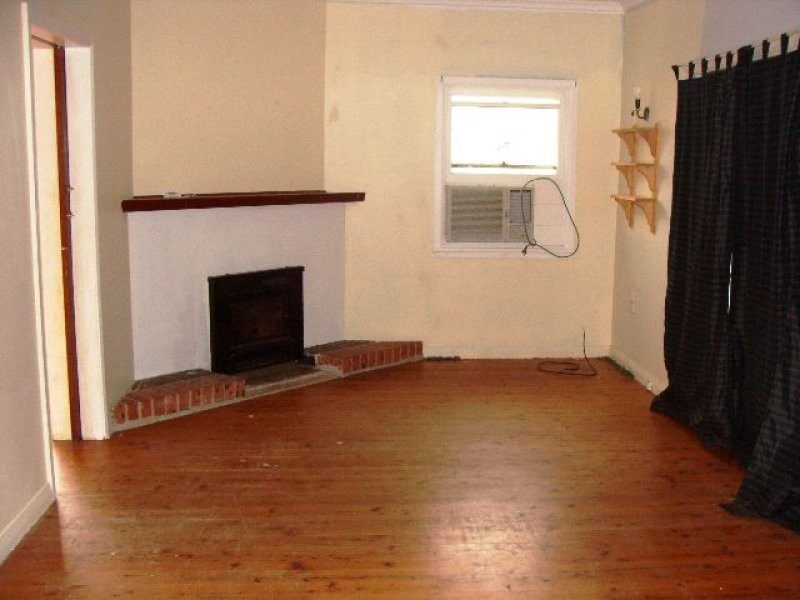 469 Princes Highway, Bomaderry NSW 2541