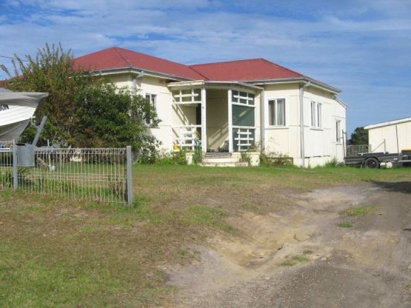 52 Greenwell Point Road, Greenwell Point NSW 2540