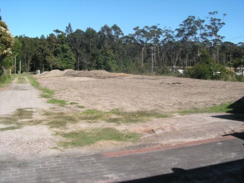 15 The Basin Road, St Georges Basin NSW 2540