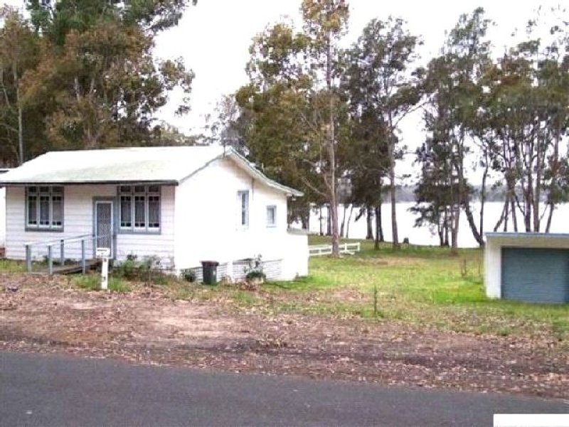 14 Island Point Road, St Georges Basin NSW 2540