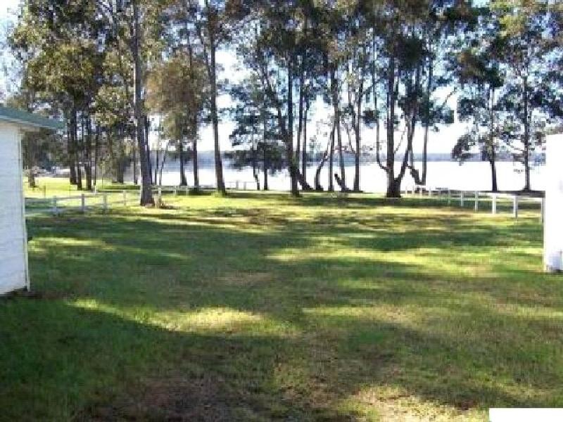 14 Island Point Road, St Georges Basin NSW 2540