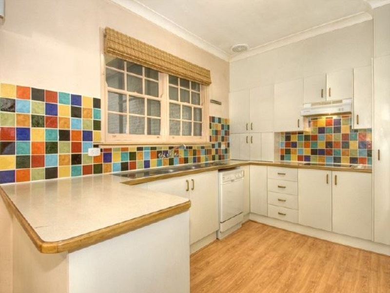 51 Meroo Road, Bomaderry NSW 2541