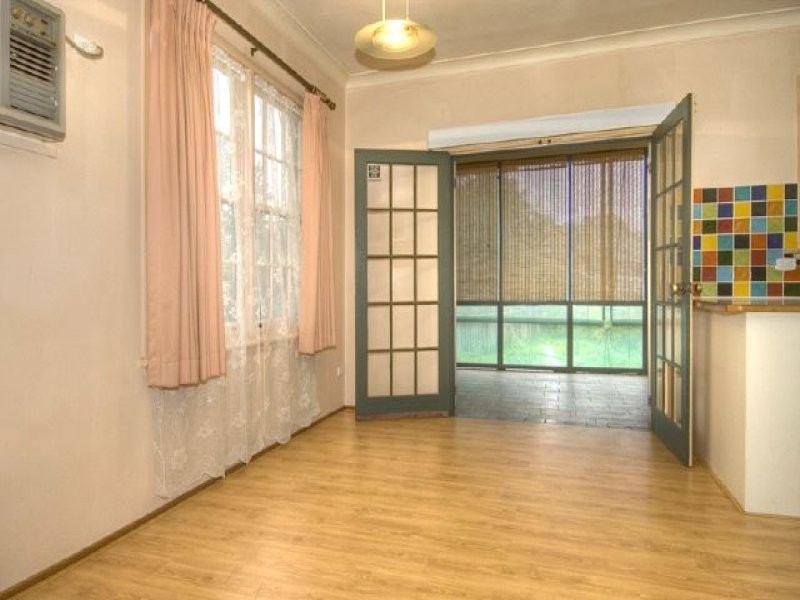 51 Meroo Road, Bomaderry NSW 2541