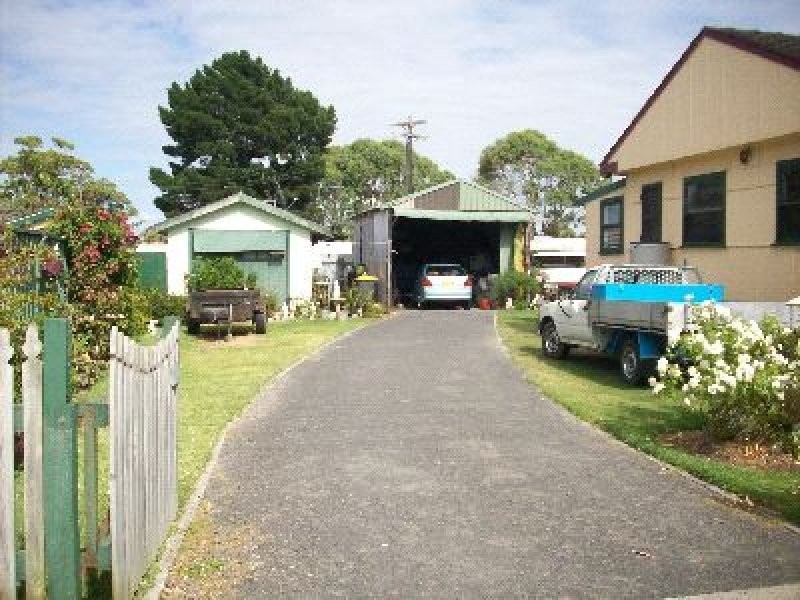 181 River Road, Sussex Inlet NSW 2540