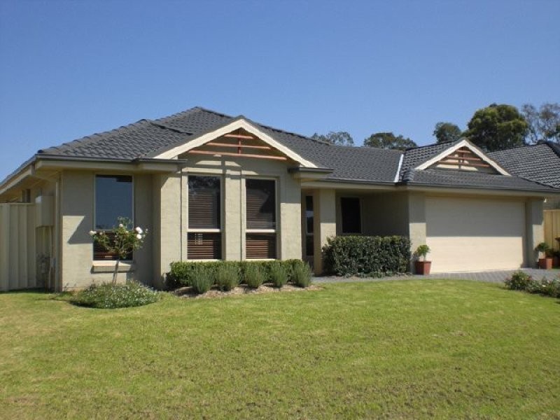 5 Bluewattle Road, Worrigee NSW 2540