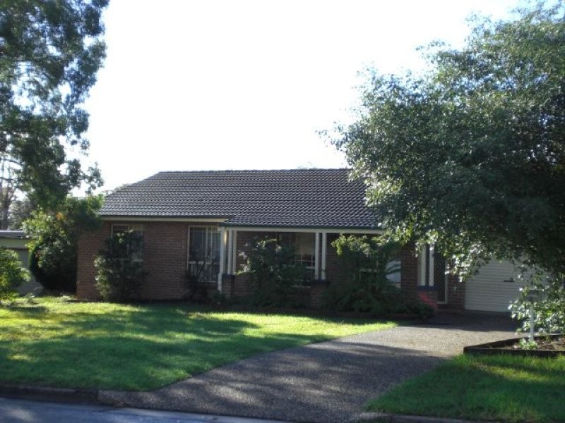 2 Farrelly Place, Bomaderry NSW 2541