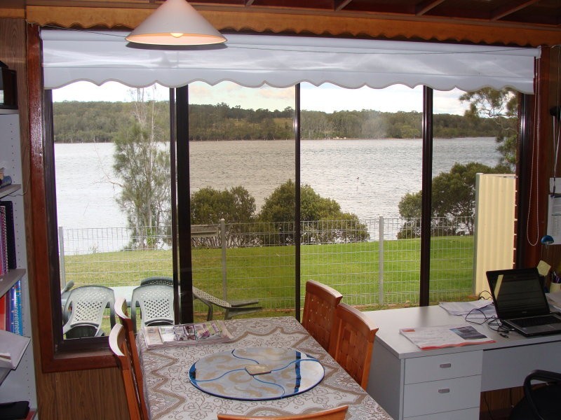 18 Crookhaven Drive, Greenwell Point NSW 2540