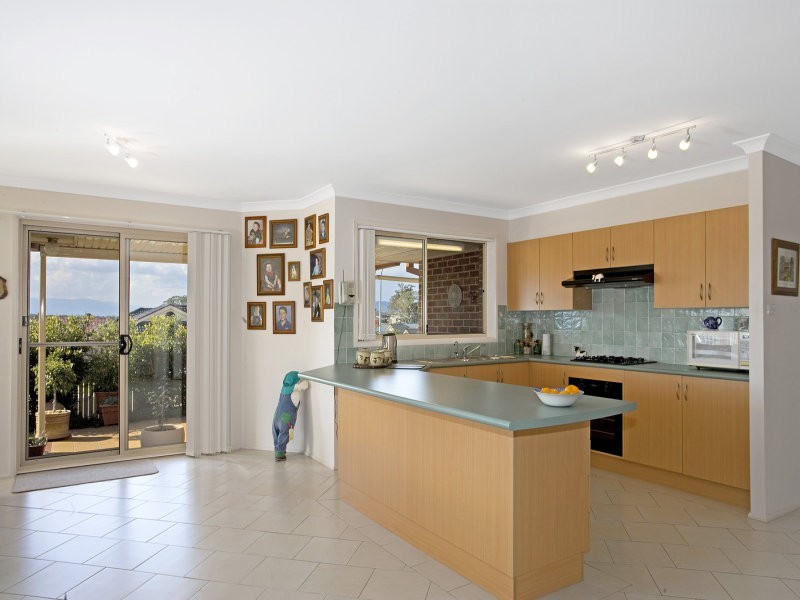 22 Carrington Park Drive, Worrigee NSW 2540