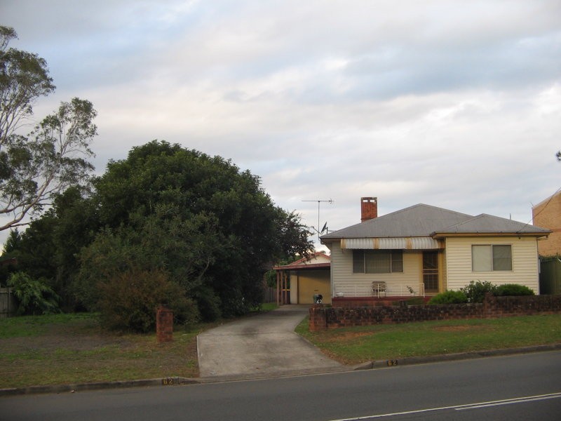62 Meroo Road, Bomaderry NSW 2541