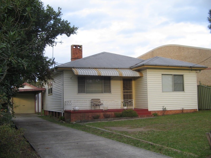 62 Meroo Road, Bomaderry NSW 2541