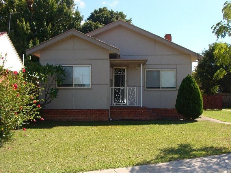 435 Princes Highway, Bomaderry NSW 2541