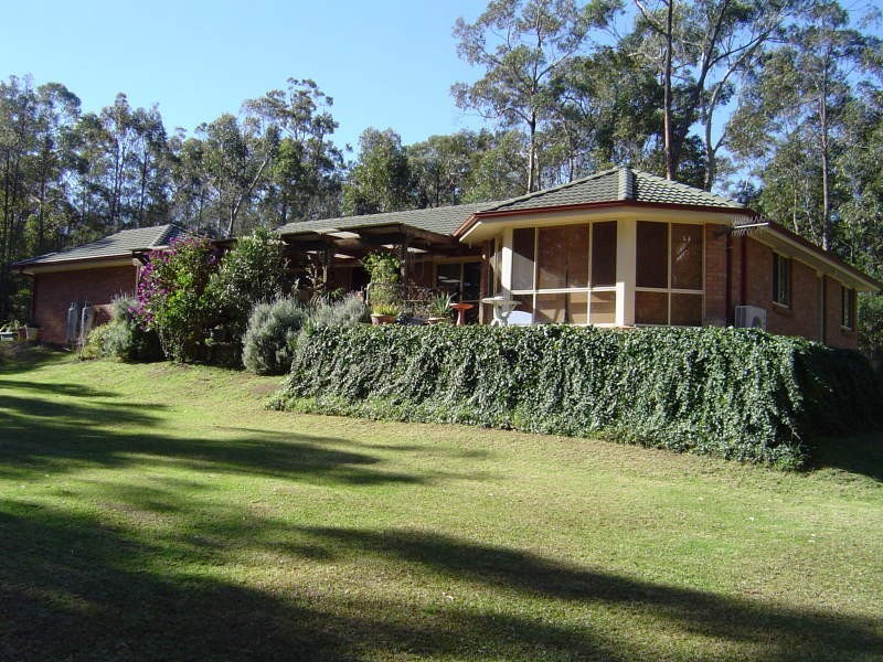 147 Wandean Road, Wandandian NSW 2540