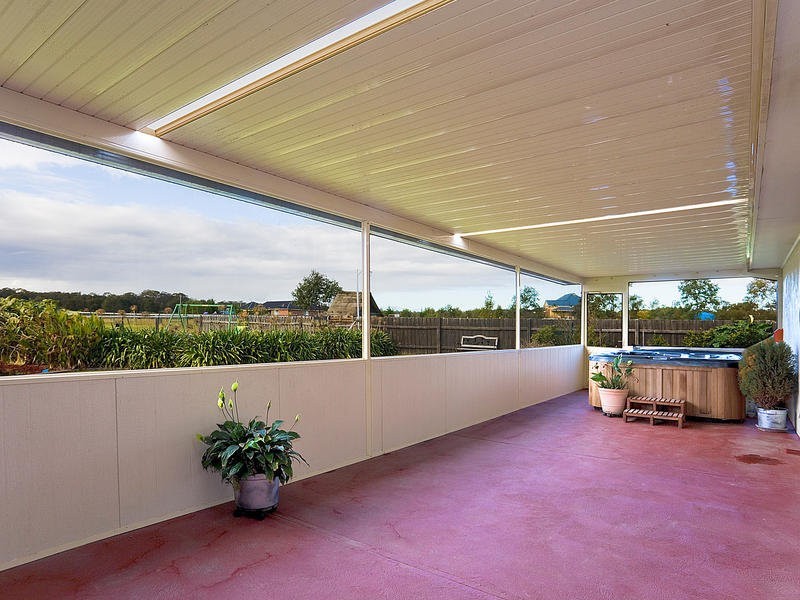 302 Stringybark Road, Nowra Hill NSW 2540