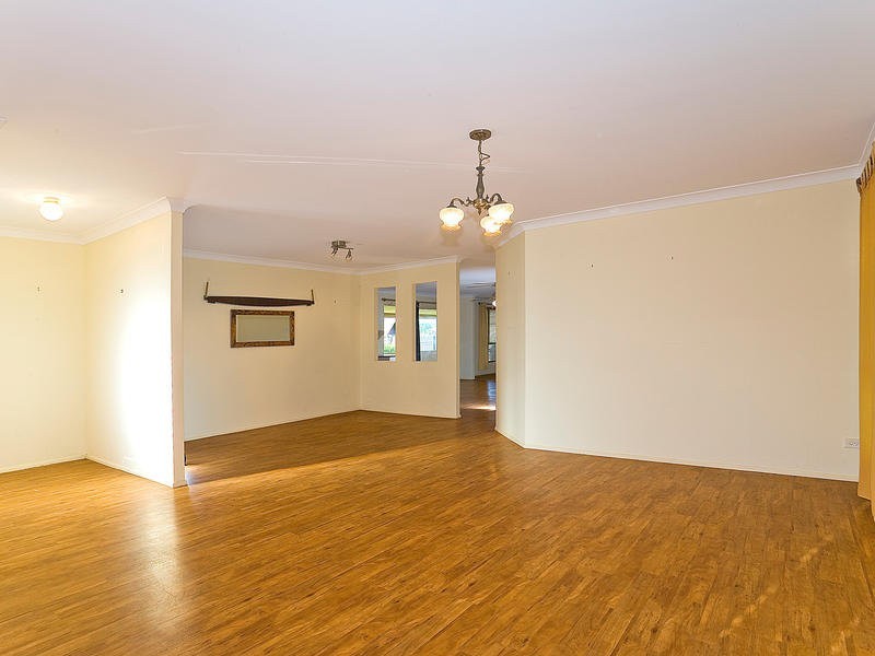 302 Stringybark Road, Nowra Hill NSW 2540