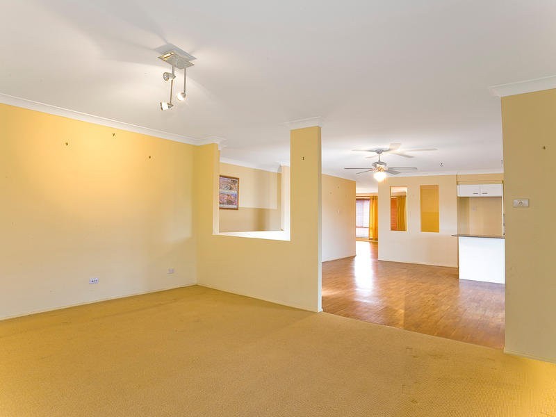 302 Stringybark Road, Nowra Hill NSW 2540