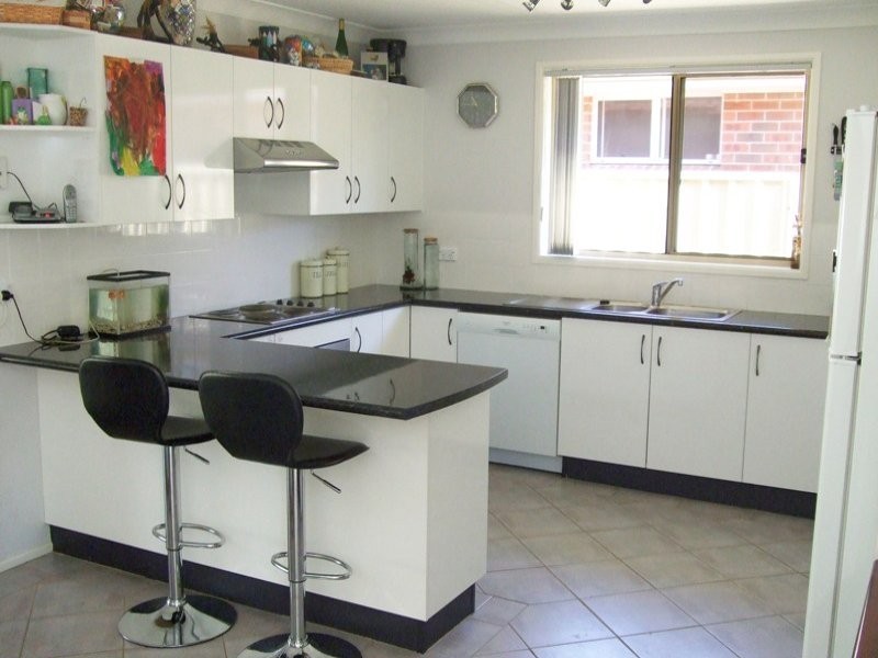 9 Jewel Street, Worrigee NSW 2540