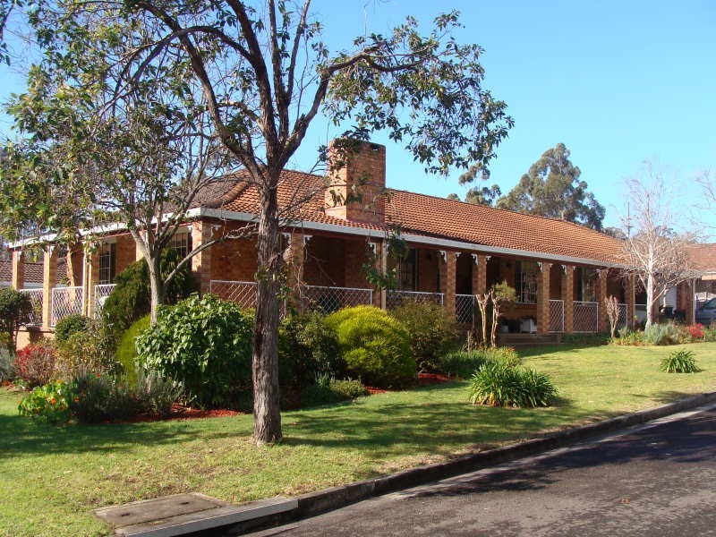 2 Westbourne Drive, Nowra NSW 2541