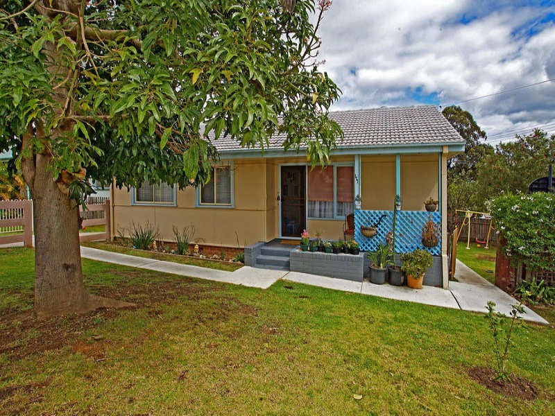 111 Wallace Street, Nowra NSW 2541
