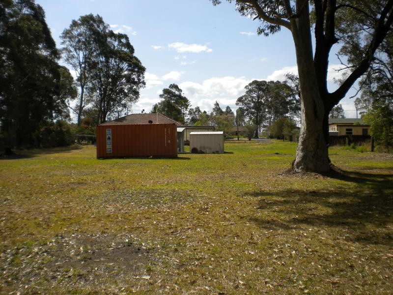 82 Hillcrest Avenue, Nowra NSW 2541