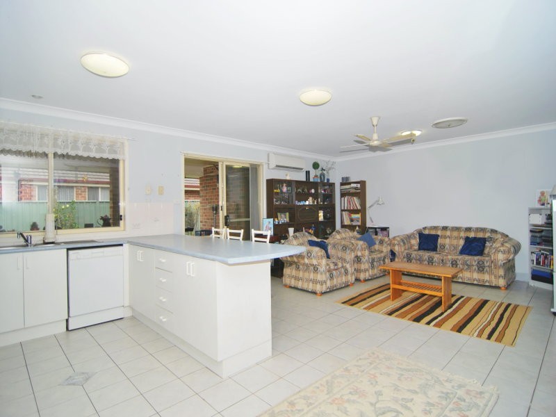 54 Sheraton Circuit, Bomaderry NSW 2541