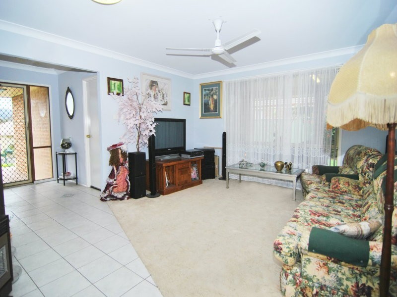54 Sheraton Circuit, Bomaderry NSW 2541