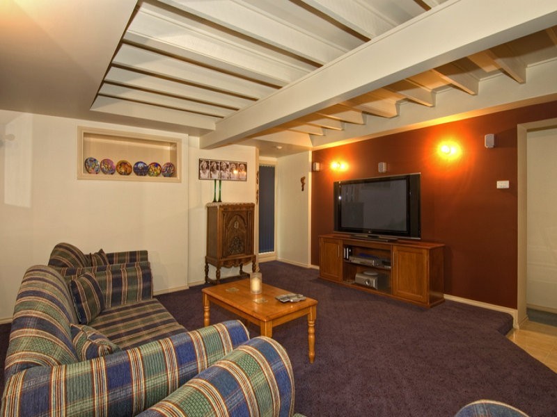 95 Main Road, Cambewarra NSW 2540