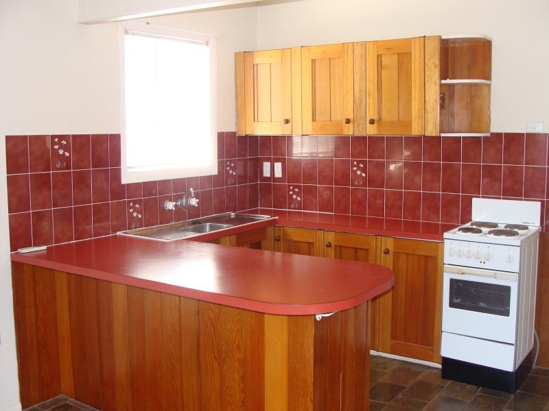 54 Birriley Street, Bomaderry NSW 2541