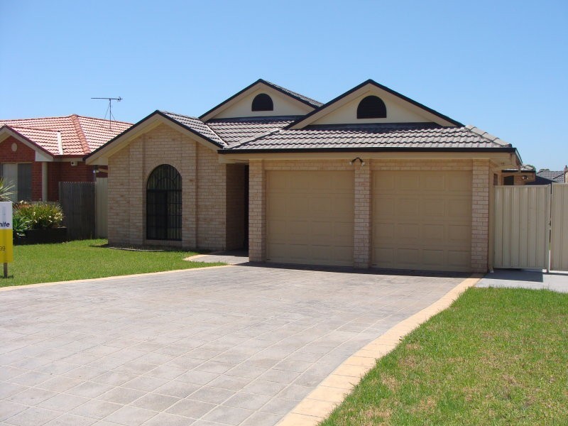 27 Eucalyptus Avenue, Worrigee NSW 2540