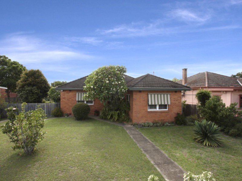 24 Osborne Street, Nowra NSW 2541