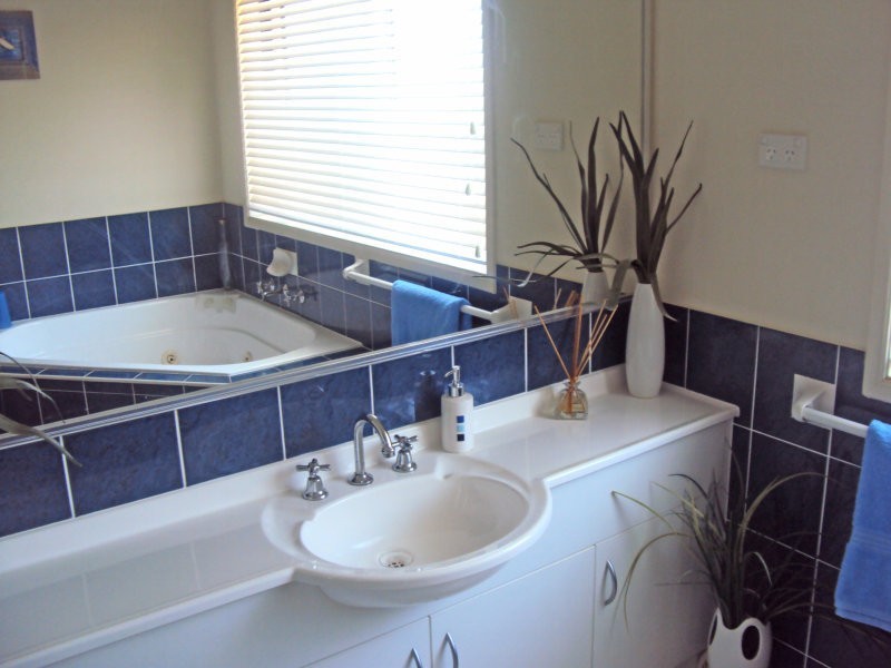 12 Mintbush Crescent, Worrigee NSW 2540